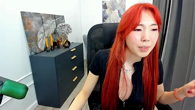 AnnaReyla online show from March 26, 7:41 pm