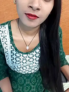 Snapshot of Divya-2007 chatting on January 25, 5:30 pm Divya-2007 online show from January 25, 5:30 pm