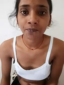 Snapshot of Divya-2007 chatting on September 20, 1:23 pm Divya-2007 online show from September 20, 1:23 pm