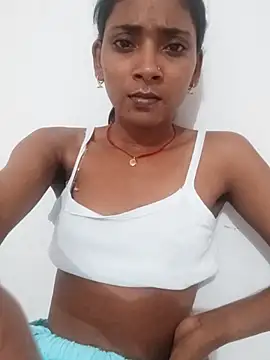 Snapshot of Divya-2007 chatting on September 22, 12:56 am Divya-2007 online show from September 22, 12:56 am