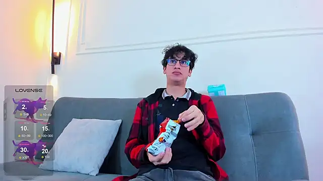 Snapshot of Cum_hunters chatting on January 17, 3:11 am Cum hunters online show from January 17, 3:11 am