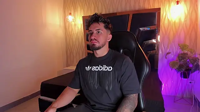 Brad Summer online show from February 9, 11:25 am