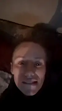 Snapshot of VibeyLovers chatting on February 19, 7:28 am VibeyLovers online show from February 19, 7:28 am