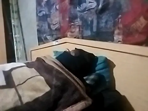 Snapshot of LaneYam chatting on May 29, 6:39 pm LaneYam online show from May 29, 6:39 pm