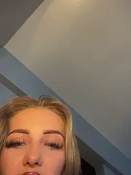 SexySofia 69 online show from May 26, 6:53 am