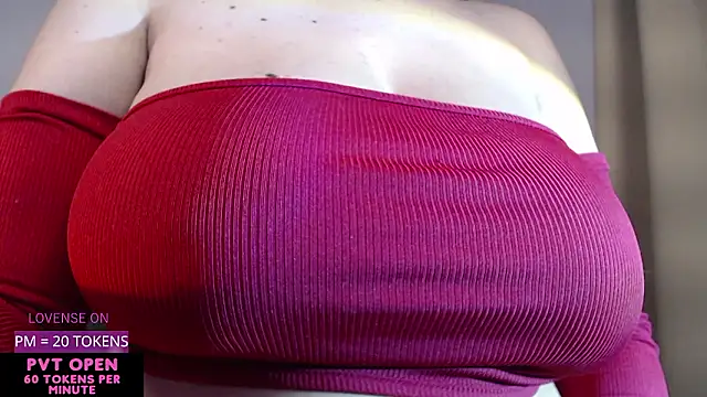 crystalll room online show from February 5, 5:12 am