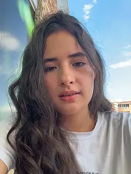 baaby-miiaa online show from May 22, 3:06 pm