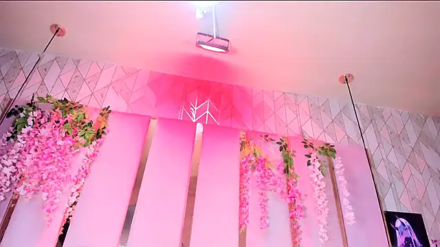 BriannaRoses online show from March 8, 2:04 am