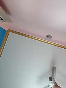 xx54362 online show from March 21, 5:45 am