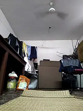 xx54362 online show from April 2, 11:30 am