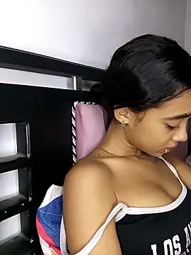 Zoe Sweett18 online show from March 6, 12:56 pm