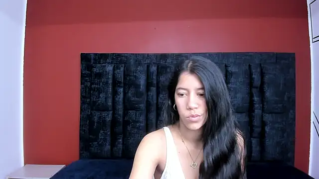 Connie Bell online show from December 17, 2:23 pm