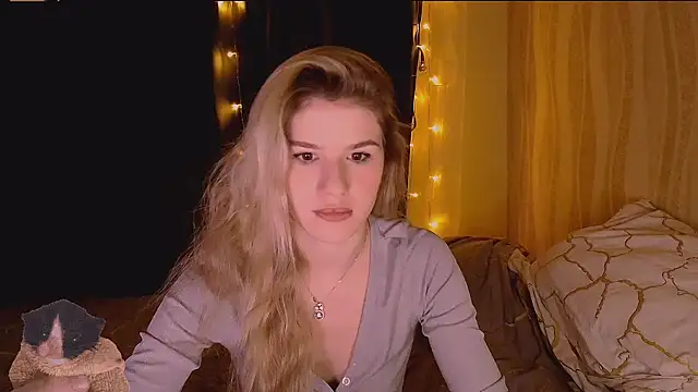 Snapshot of Melissa_smith_ chatting on December 5, 3:41 pm Melissa smith online show from December 5, 3:41 pm