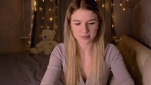 Snapshot of Melissa_smith_ chatting on March 15, 6:25 pm Melissa smith online show from March 15, 6:25 pm