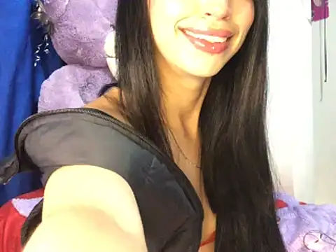 Snapshot of MiaFlamesxxx chatting on February 3, 1:09 am MiaFlamesxxx online show from February 3, 1:09 am