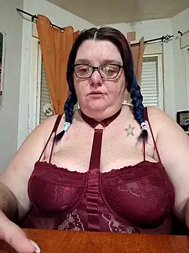 diosacurvy1984 online show from March 27, 8:09 am