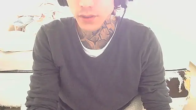 Snapshot of smokingink chatting on July 23, 3:10 pm smokingink online show from July 23, 3:10 pm