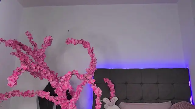 AmandaBrooks 18 online show from November 20, 12:55 am