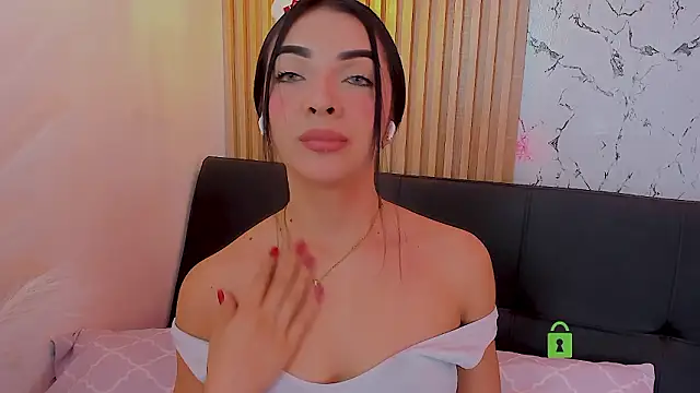 Snapshot of GABRIELAM_MS chatting on February 1, 1:59 am GABRIELAM MS online show from February 1, 1:59 am