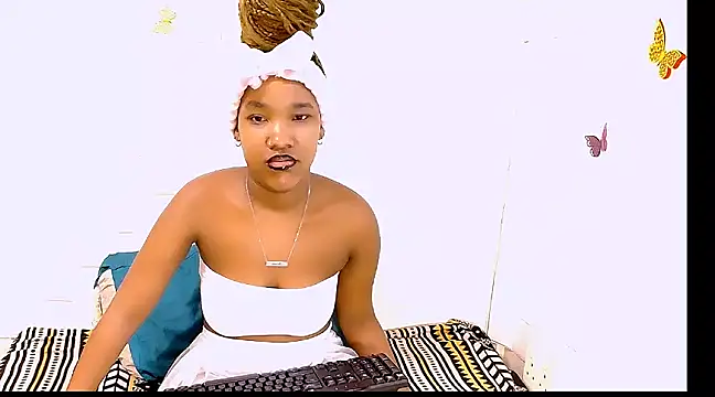 EroticSexyPrada online show from March 7, 8:02 am