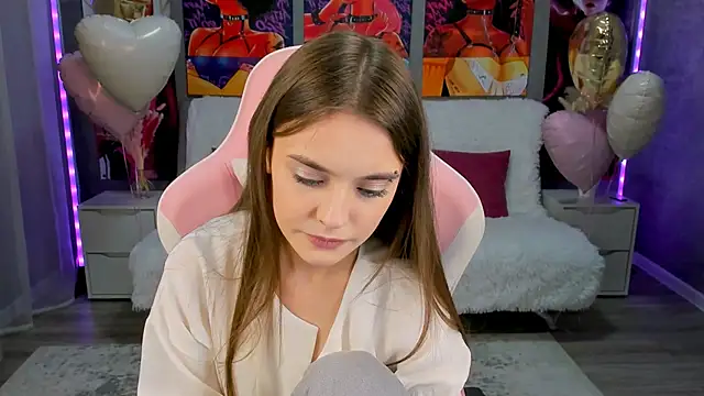 RayWillliams online show from February 14, 6:26 pm