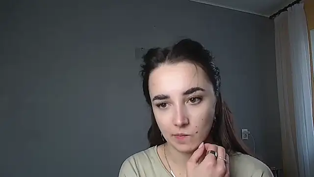 Snapshot of Eva_Gloryy chatting on March 7, 2:58 pm Eva Gloryy online show from March 7, 2:58 pm