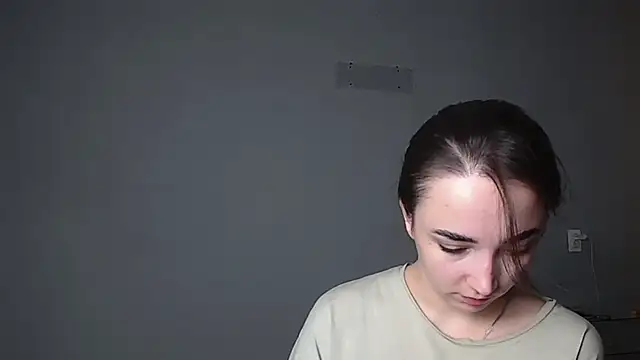 Snapshot of Eva_Gloryy chatting on March 10, 9:09 pm Eva Gloryy online show from March 10, 9:09 pm