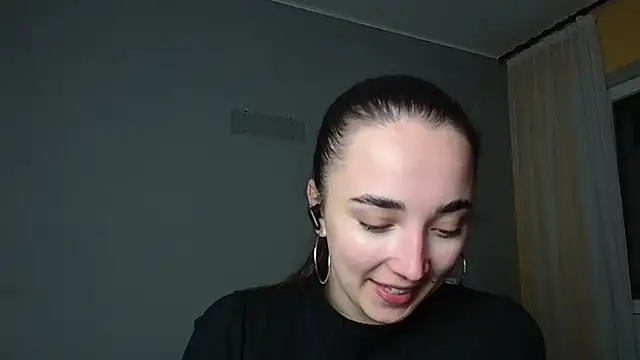 Snapshot of Eva_Gloryy chatting on April 28, 7:41 pm Eva Gloryy online show from April 28, 7:41 pm