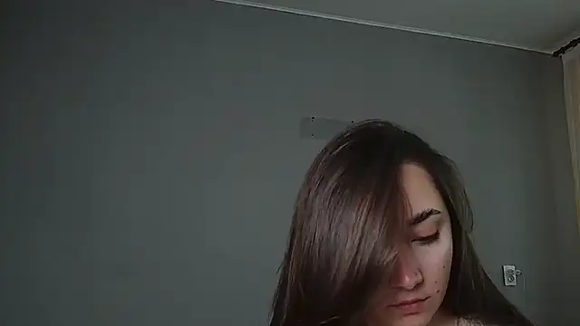 Snapshot of Eva_Gloryy chatting on May 15, 10:11 am Eva Gloryy online show from May 15, 10:11 am