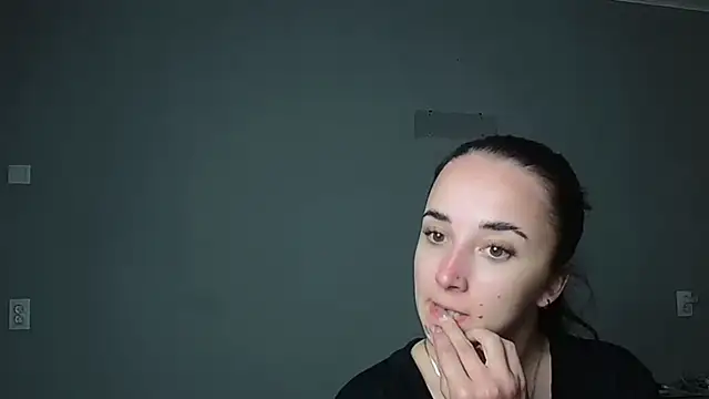 Snapshot of Eva_Gloryy chatting on May 30, 10:18 pm Eva Gloryy online show from May 30, 10:18 pm