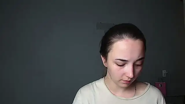Snapshot of Eva_Gloryy chatting on June 9, 6:19 pm Eva Gloryy online show from June 9, 6:19 pm