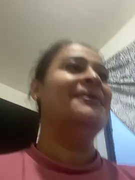 Lili  taylor online show from February 13, 11:12 pm