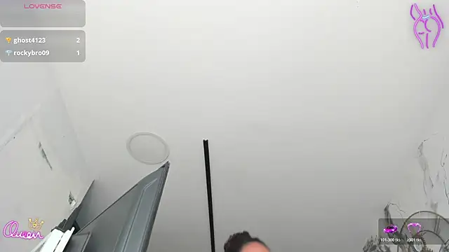 DalayMoore online show from April 14, 7:53 pm