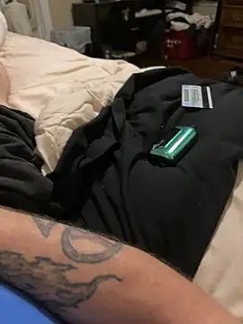 biggzee6 online show from February 7, 7:01 am