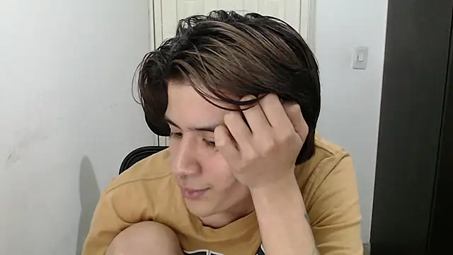 Snapshot of Dha_lia0 chatting on January 26, 4:30 am Dha lia0 online show from January 26, 4:30 am