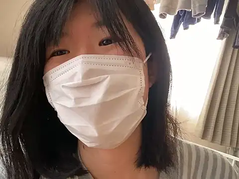 Snapshot of riri_riri_jp chatting on March 22, 11:20 pm riri riri jp online show from March 22, 11:20 pm