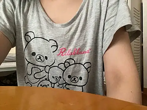 Snapshot of riri_riri_jp chatting on September 19, 11:49 pm riri riri jp online show from September 19, 11:49 pm