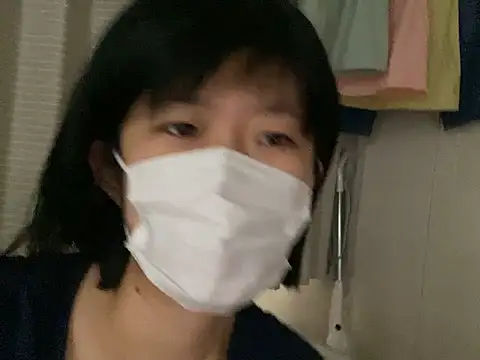 Snapshot of riri_riri_jp chatting on October 10, 11:26 pm riri riri jp online show from October 10, 11:26 pm