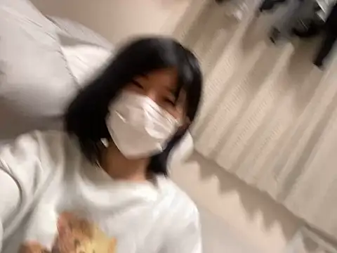 Snapshot of riri_riri_jp chatting on November 27, 9:55 am riri riri jp online show from November 27, 9:55 am