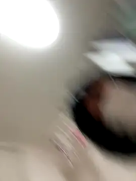 Snapshot of riri_riri_jp chatting on January 14, 10:10 am riri riri jp online show from January 14, 10:10 am