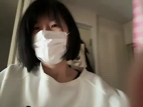 Snapshot of riri_riri_jp chatting on February 2, 4:55 am riri riri jp online show from February 2, 4:55 am