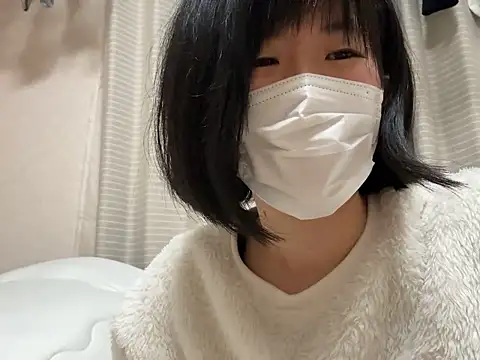 Snapshot of riri_riri_jp chatting on February 13, 3:30 pm riri riri jp online show from February 13, 3:30 pm