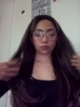 criscrispdv online show from March 22, 12:47 am