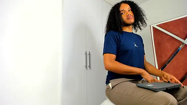 DanteAndKyle online show from March 17, 11:32 pm