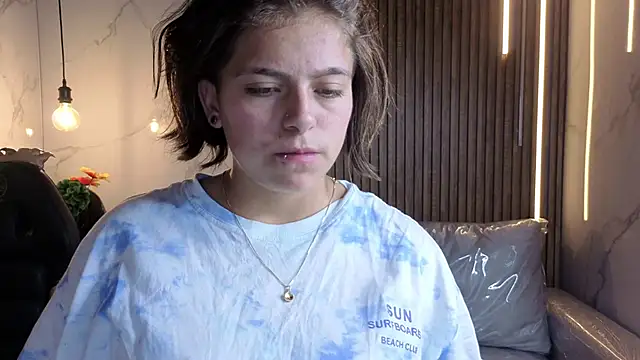 Kitten Cam online show from March 29, 11:54 am