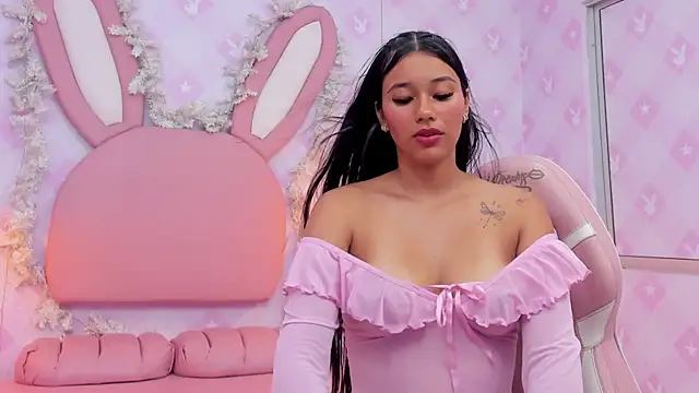 LIA SWAN  online show from February 7, 5:11 am