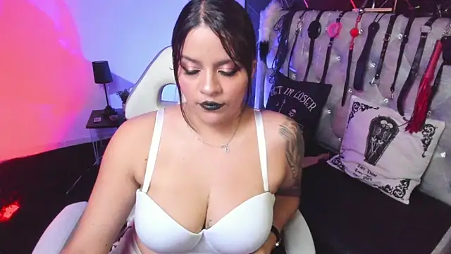Snapshot of victoria__floyd chatting on March 26, 8:36 pm victoria floyd online show from March 26, 8:36 pm