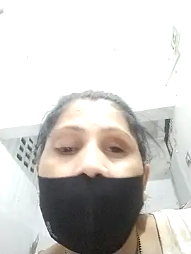 Snapshot of Bhavya_Bhan chatting on July 30, 5:01 pm Bhavya Bhan online show from July 30, 5:01 pm