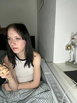 Ciara2004 online show from March 3, 10:15 pm