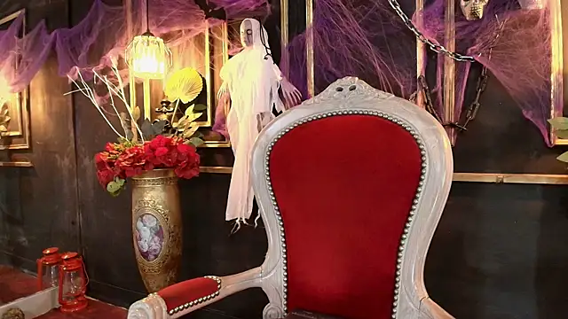 Bella Smiith  online show from October 29, 12:40 pm